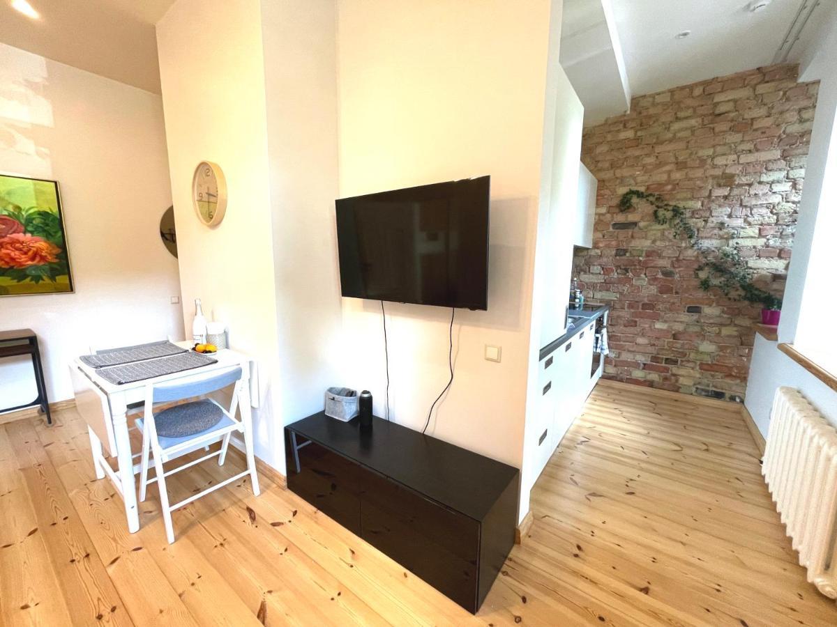 Cozy Home Matisa Apartment, Free Parking, Self Check-In Рига Экстерьер фото
