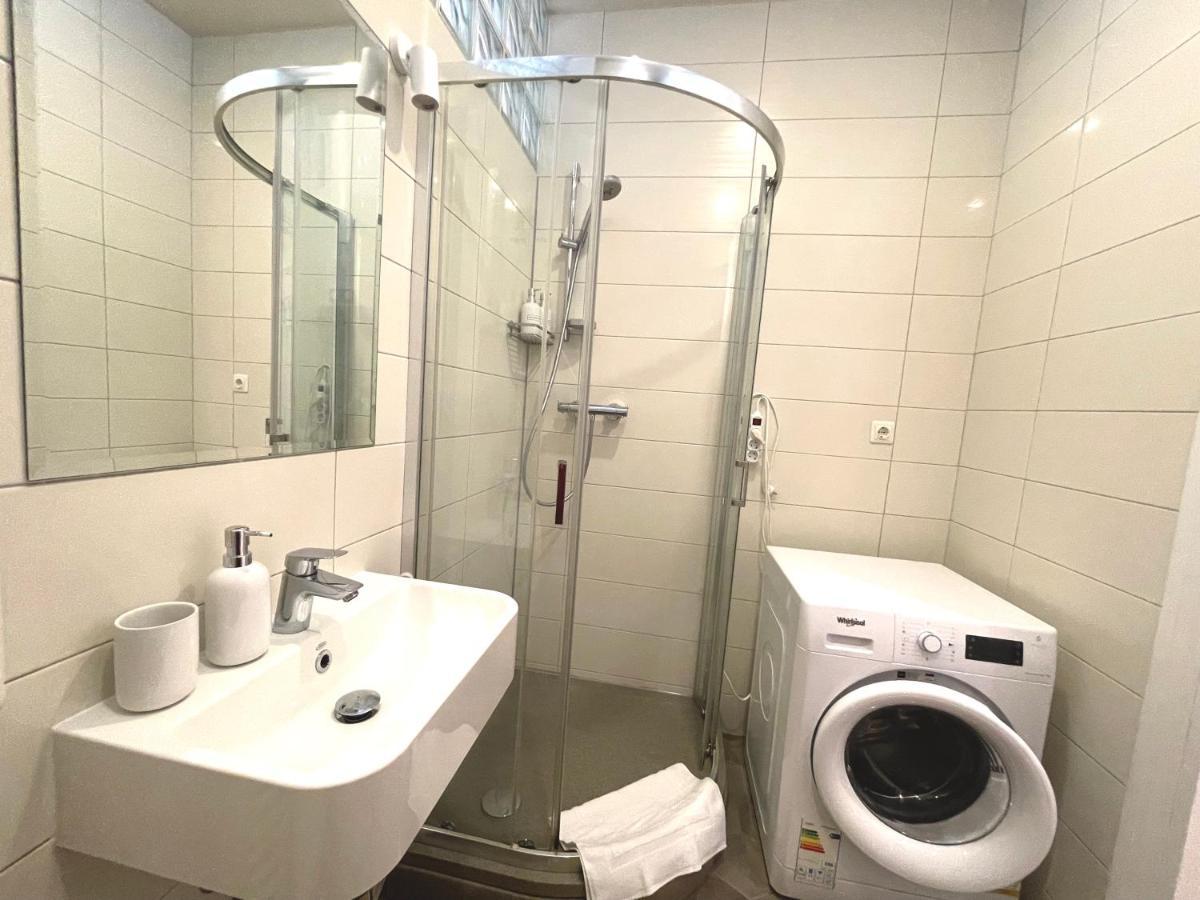 Cozy Home Matisa Apartment, Free Parking, Self Check-In Рига Экстерьер фото