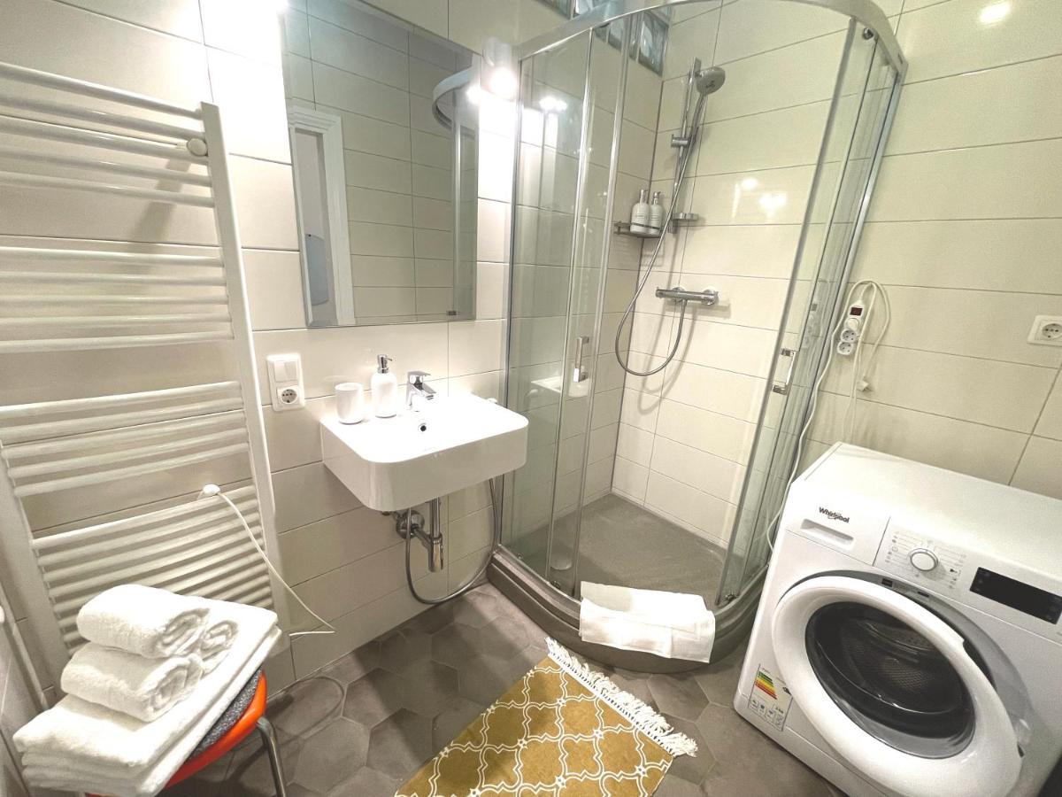 Cozy Home Matisa Apartment, Free Parking, Self Check-In Рига Экстерьер фото